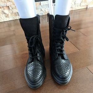 Dr. Martens Alix mid-calf boot size 7